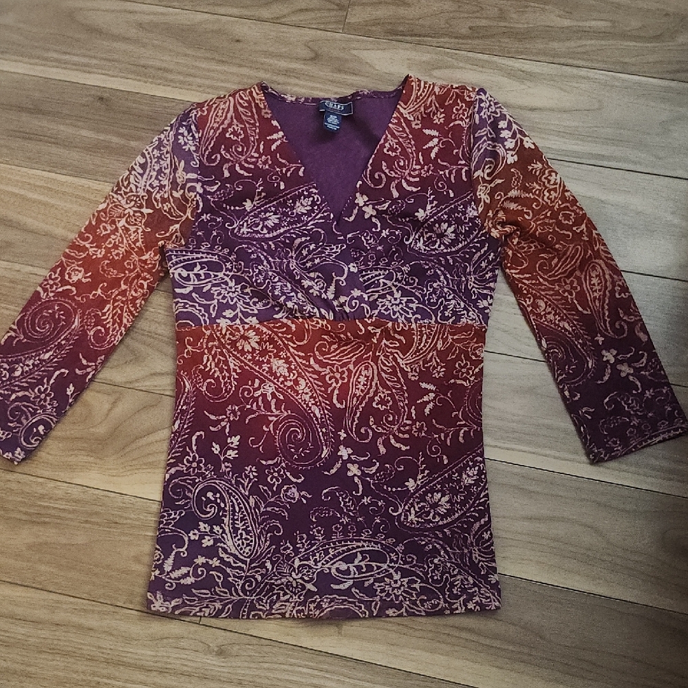 🔥CHAPS Purple Tones Paisley V-Neck Women's Top